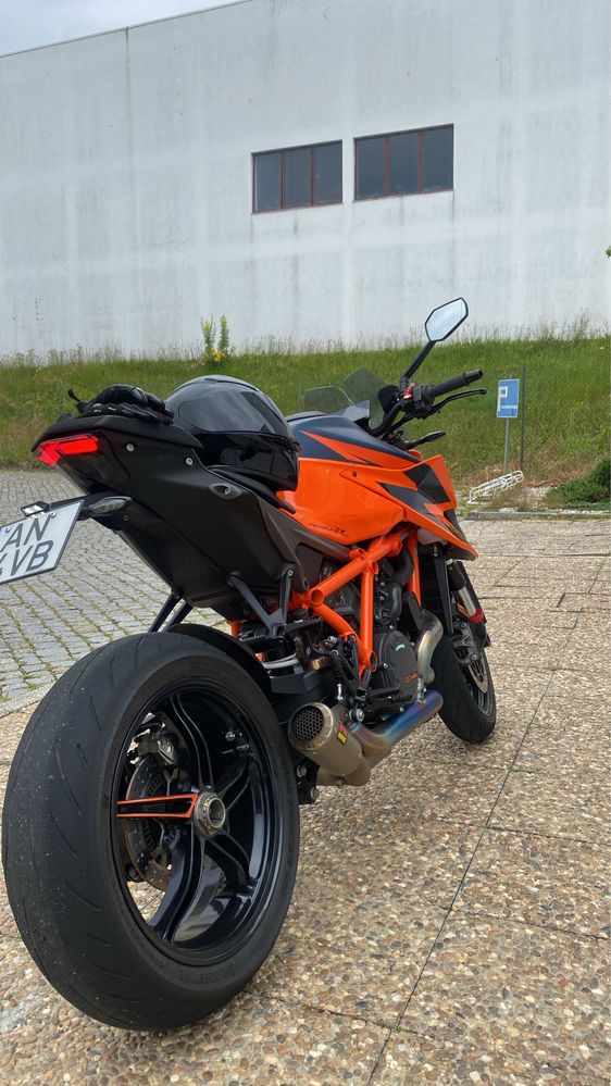 KTM Superduke 1290 R - COMO NOVA