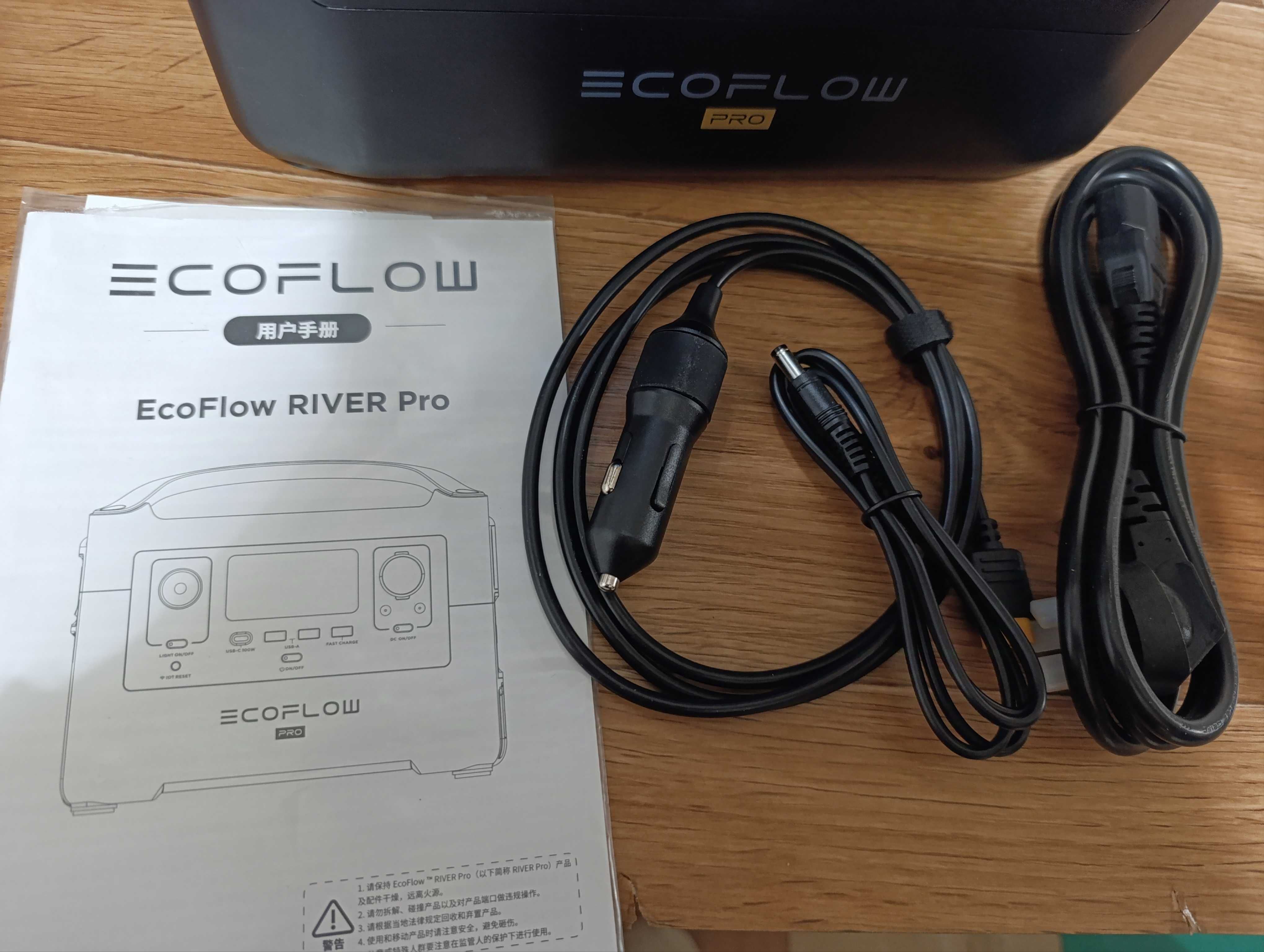 Портативна зарядна станція EcoFlow RIVER Pro 720 W Електрост для дому