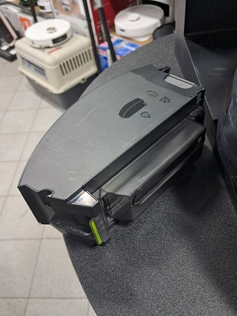 Robot sprzątający iRobot Roomba j7