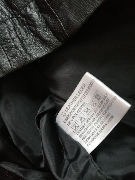 Kurtka skórzana czarna krotka