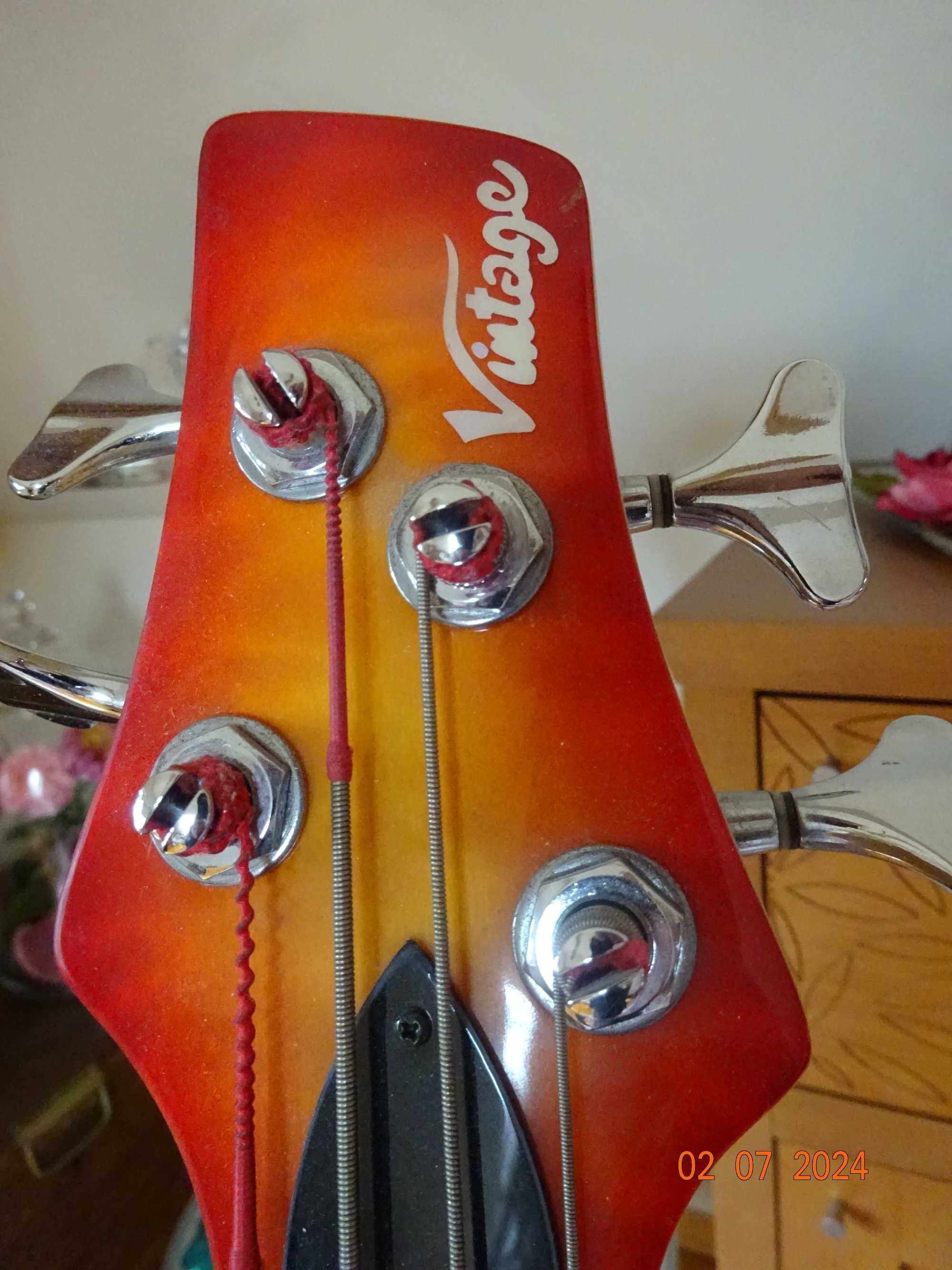 Gitara basowa Vintage V990 SQM bas aktywny