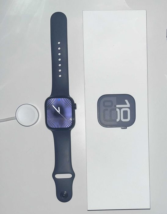 Apple Watch Series 10 42mm Preto c/ Caixa + Garantia 2 anos e 9 meses