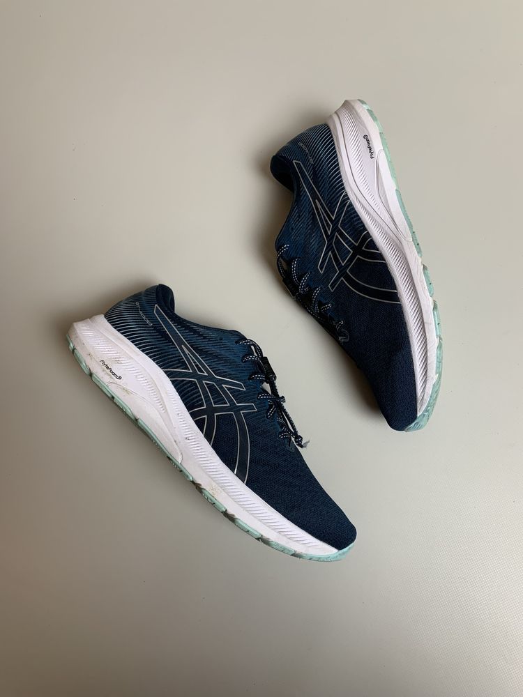 Кросівки Asics 41 26 см