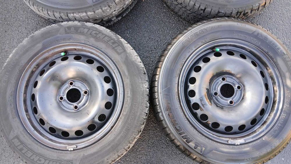 Felgi Stalowe 6,5Jx15 4x100 Renault Dacia