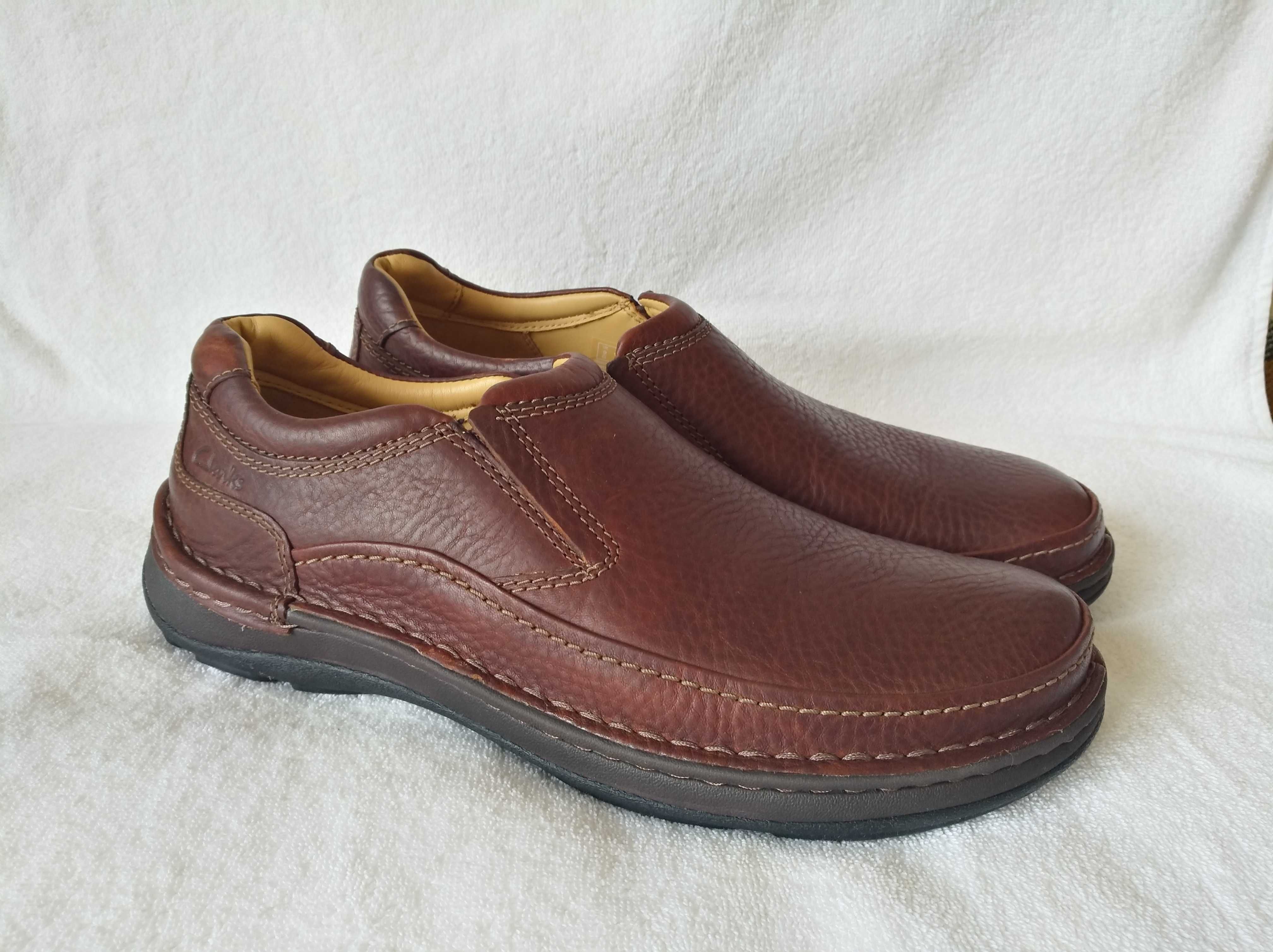 Туфлі Clarks р.43 EU original  Нові