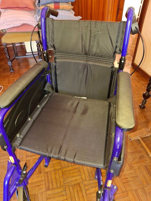 Cadeira de rodas Invacare Alu Lite