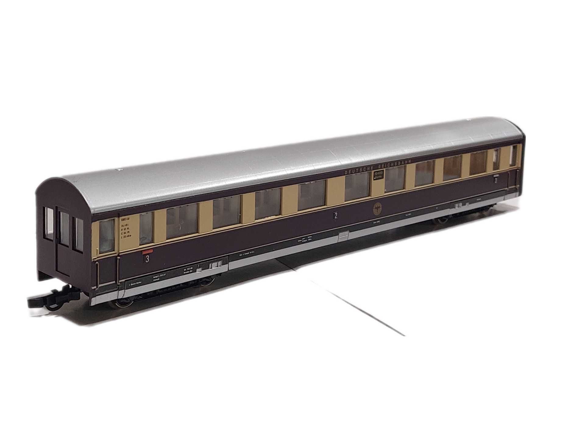 Zestaw 4 wagonów Rivarossi Henschel-Wegmannn Zug 0339 H0 używane