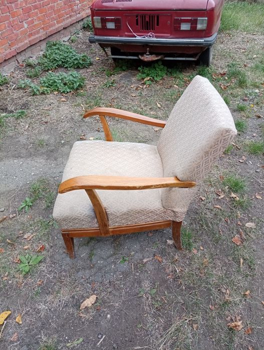 Кресло винтажное.