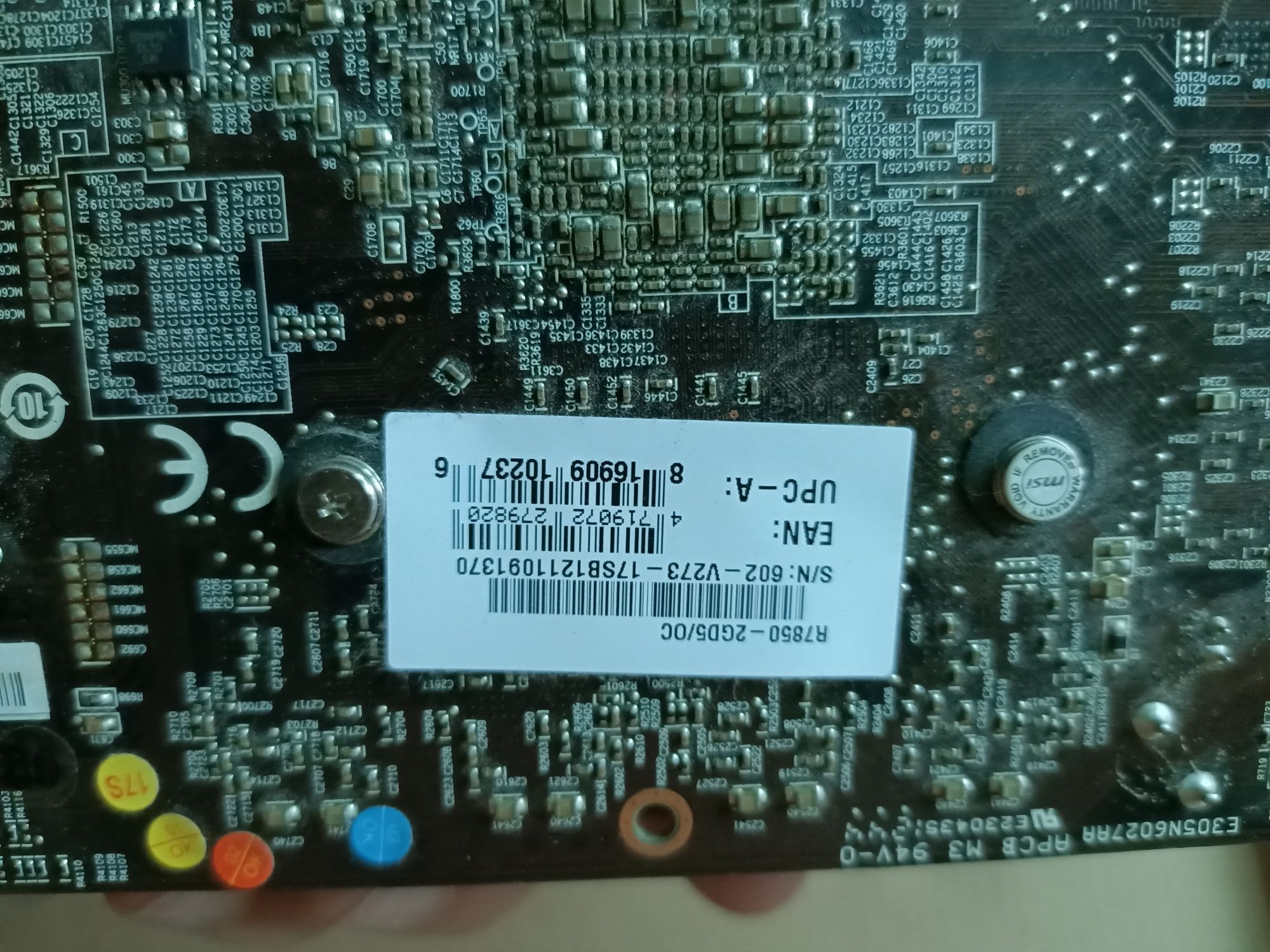 Karta graficzna MSI HD 7850 uszkodzona