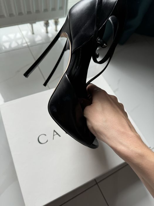 Босоніжки (босоножки) casadei