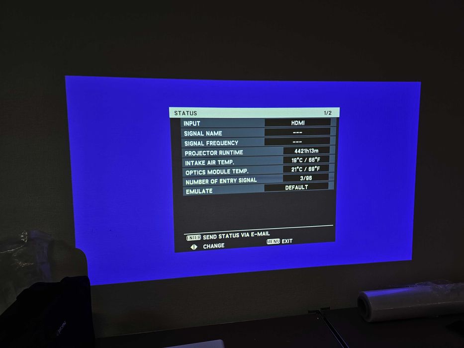 Високоякісний лазер LED проектор Panasonic PT-RZ370U 1920x1080 Full HD
