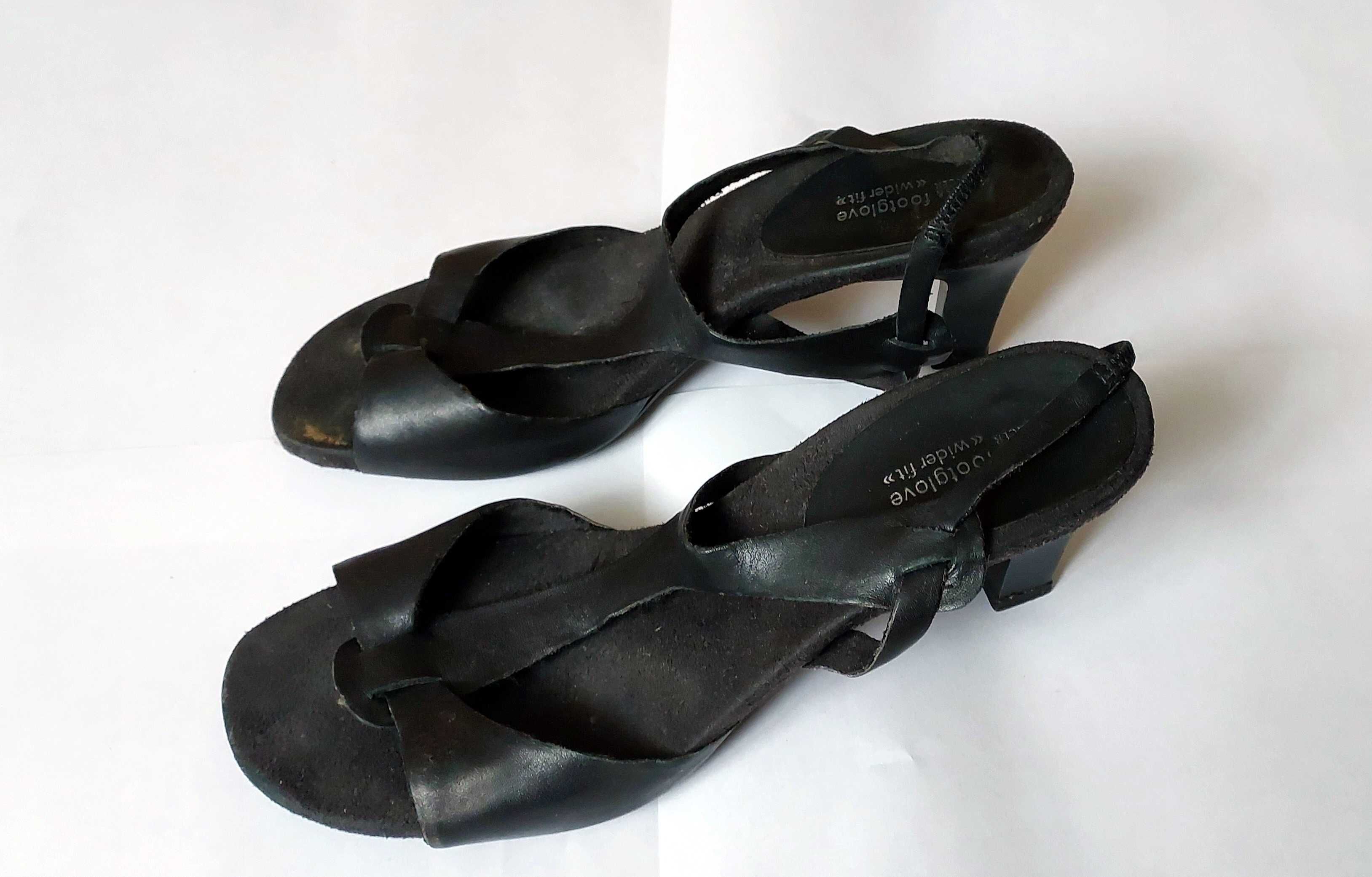 Босоножки женские, кожа, босоніжки жіночі Marks and Spencer footglove