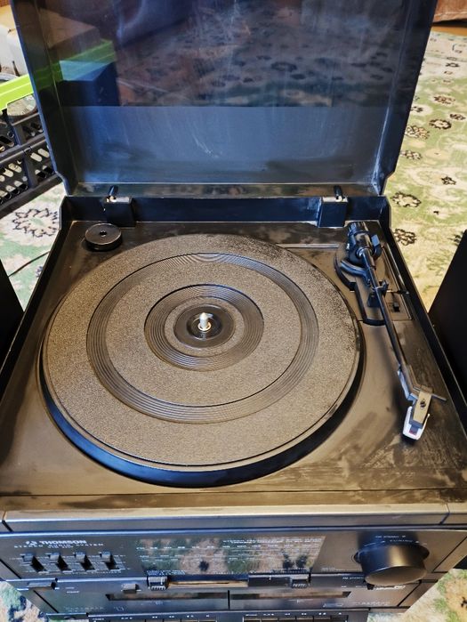 Stara wieża THOMSON VTM 2300