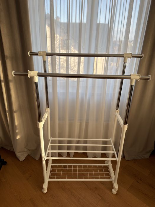 Кронштейн для одягу