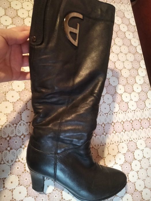 Зимове шкіряне взуття