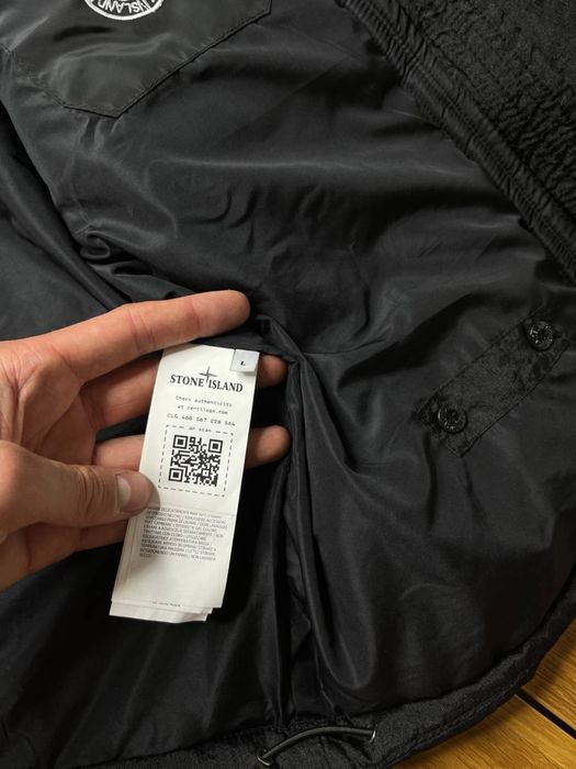 Пуховик STONE ISLAND NYLON METAL, нова колекція 2025