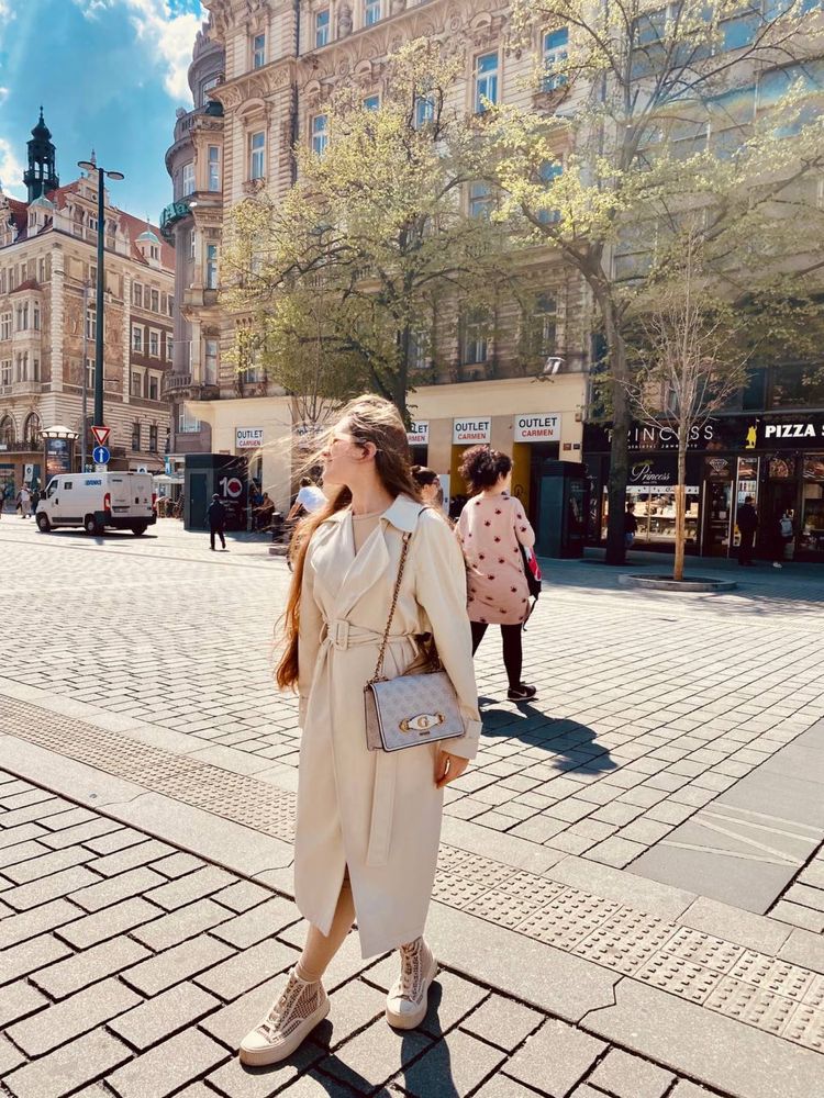 Stradivarius тренч XS | Бежевий, як новий | Стильна класика для осені