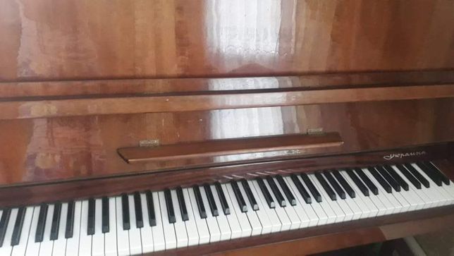 продам піаніно Україна