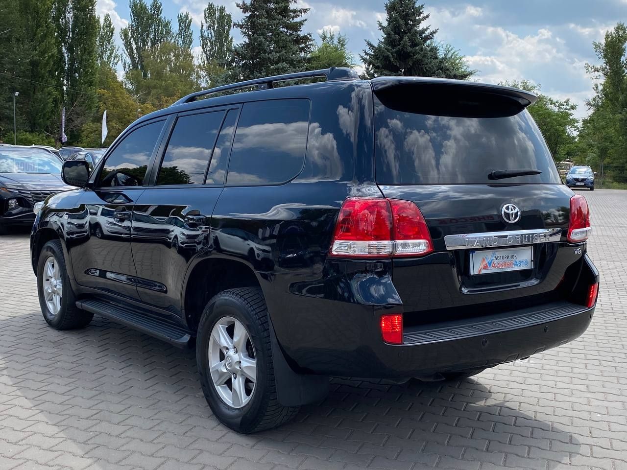 Toyota Land Cruiser 200 №3248 (ВНЕСОК від 15%) Альянс Авто Кривий Ріг