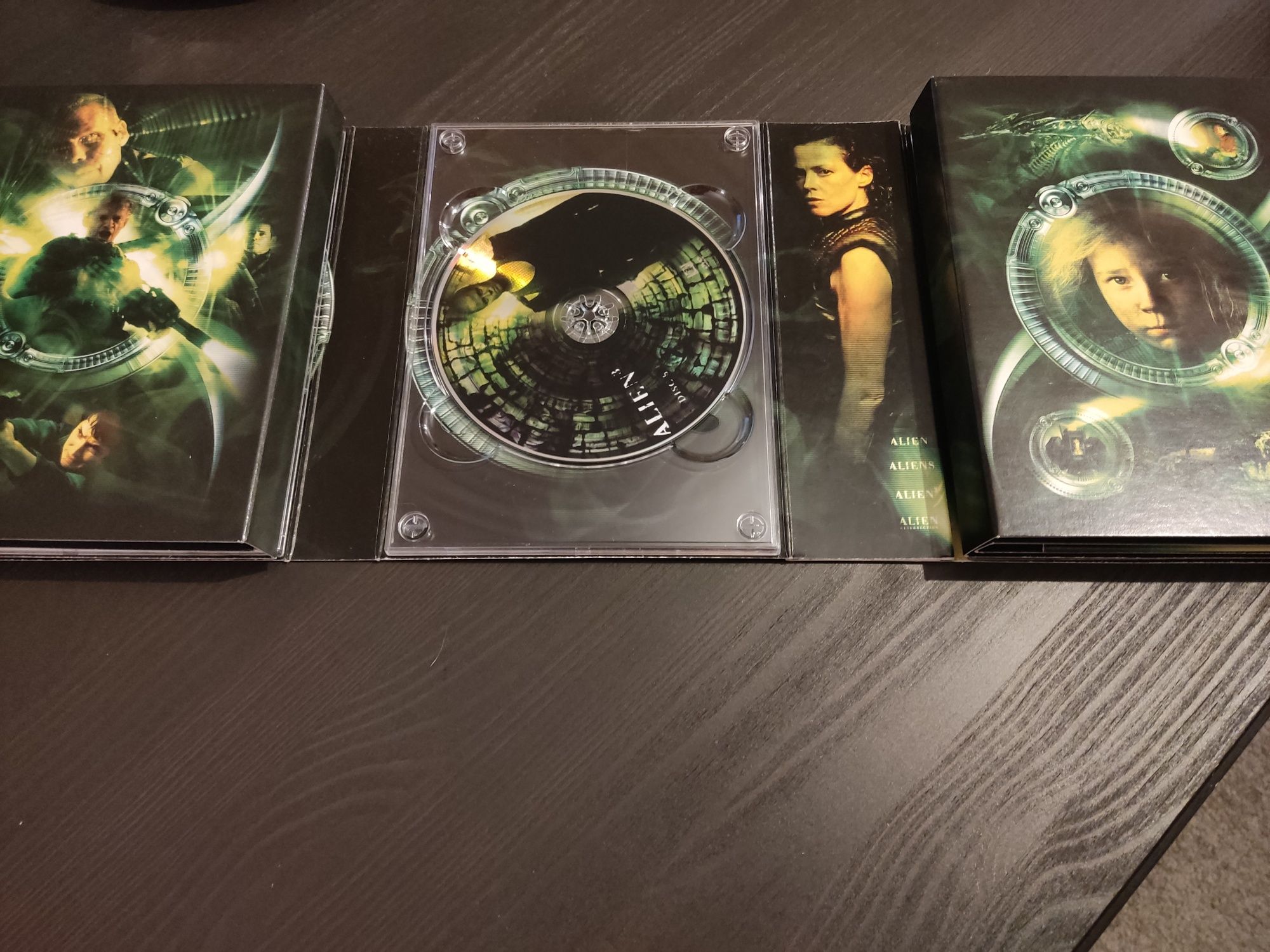 Alien Quadrilogy Edição Especial 9 DVD's