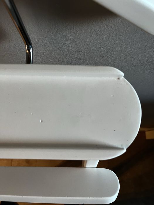 Składany drewniany wieszak typu lokaj na ubrania, biały