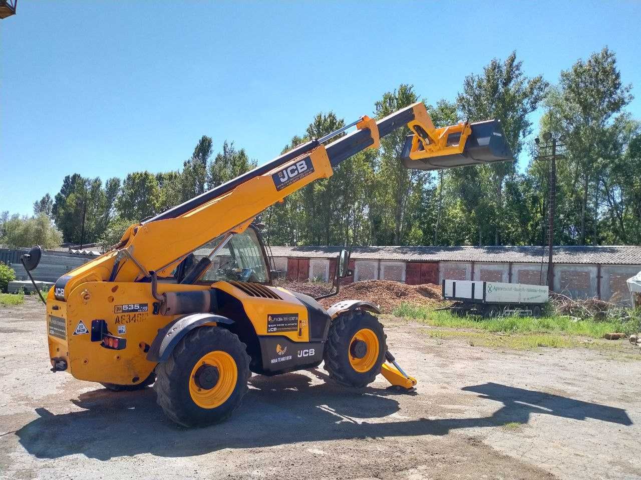 Послуги з оренди телескопічного навантажувача JCB 1400грн/год.