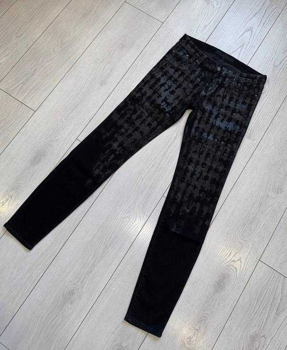 Жіночі джинси Karl Lagerfeld Made in Italy
р-р 28 (XS-S)