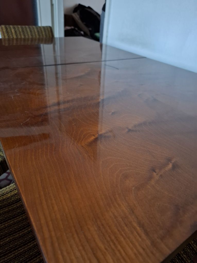 Stół z krzesłami drewniany PRL style patyczaki lakierowany komplet