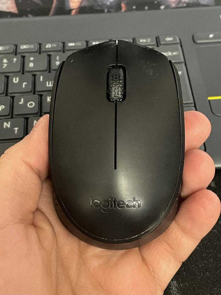 Миша Logitech B170 Wireless Black