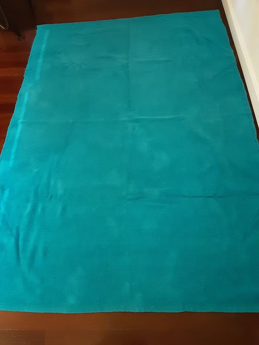 Tapete azul em algodão