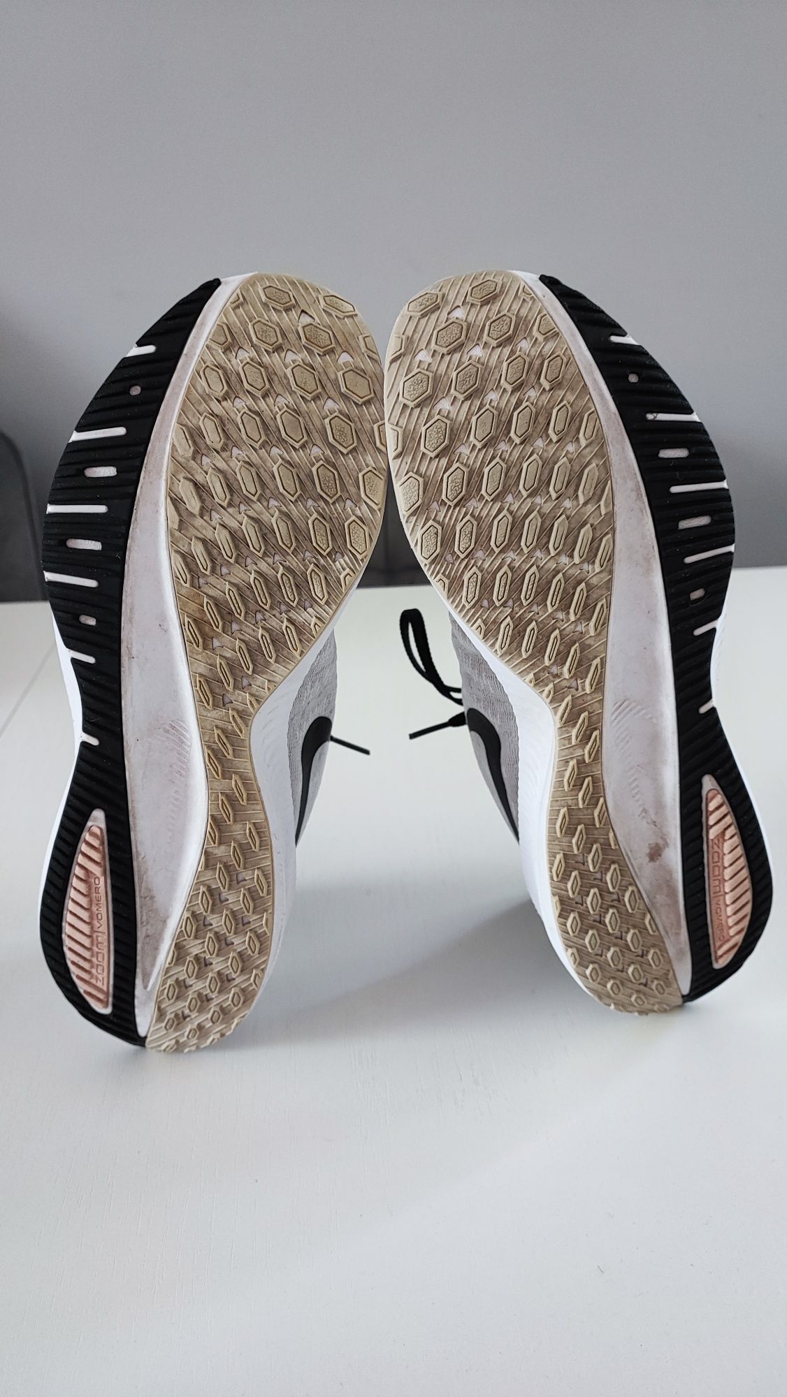 Buty sportowe do biegania damskie Nike Air rozmiar 41 wkładka 26,5 cm