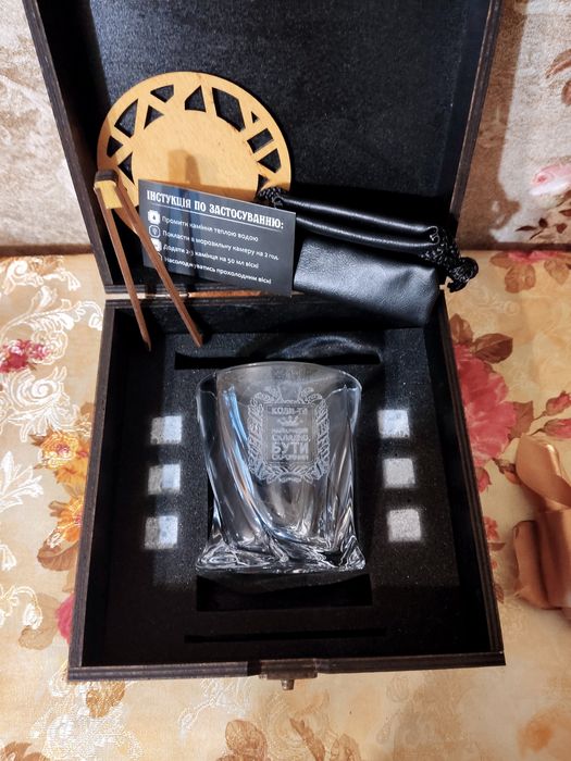 Камені для віскі (подарунковий набір) / Whisky Stones premium set
