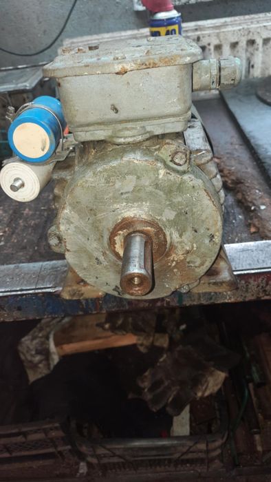 Silnik elektryczny 1,5kw 2800obr silnik kw jednofazowy 230v 220