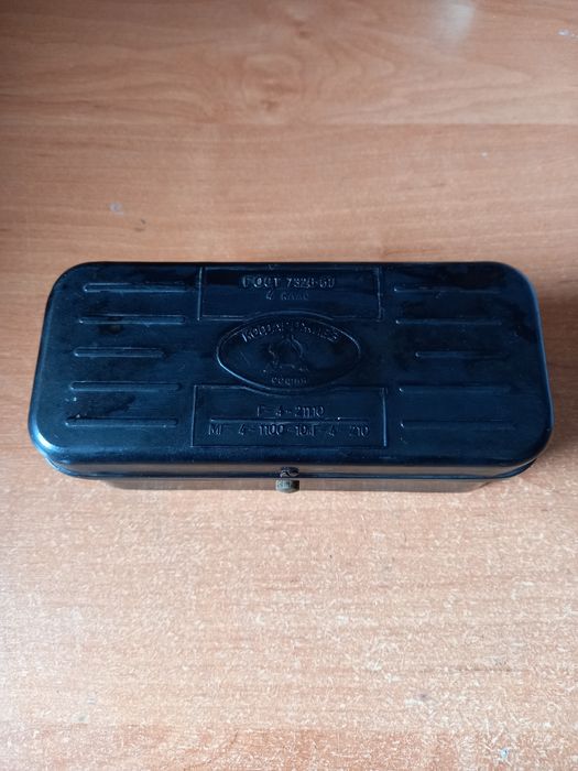 Набор гирь для лабораторных весов