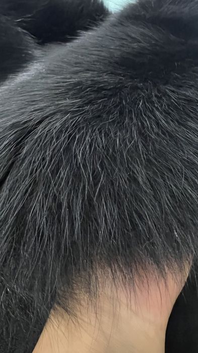 Дублянка чорна з песцом на вороті