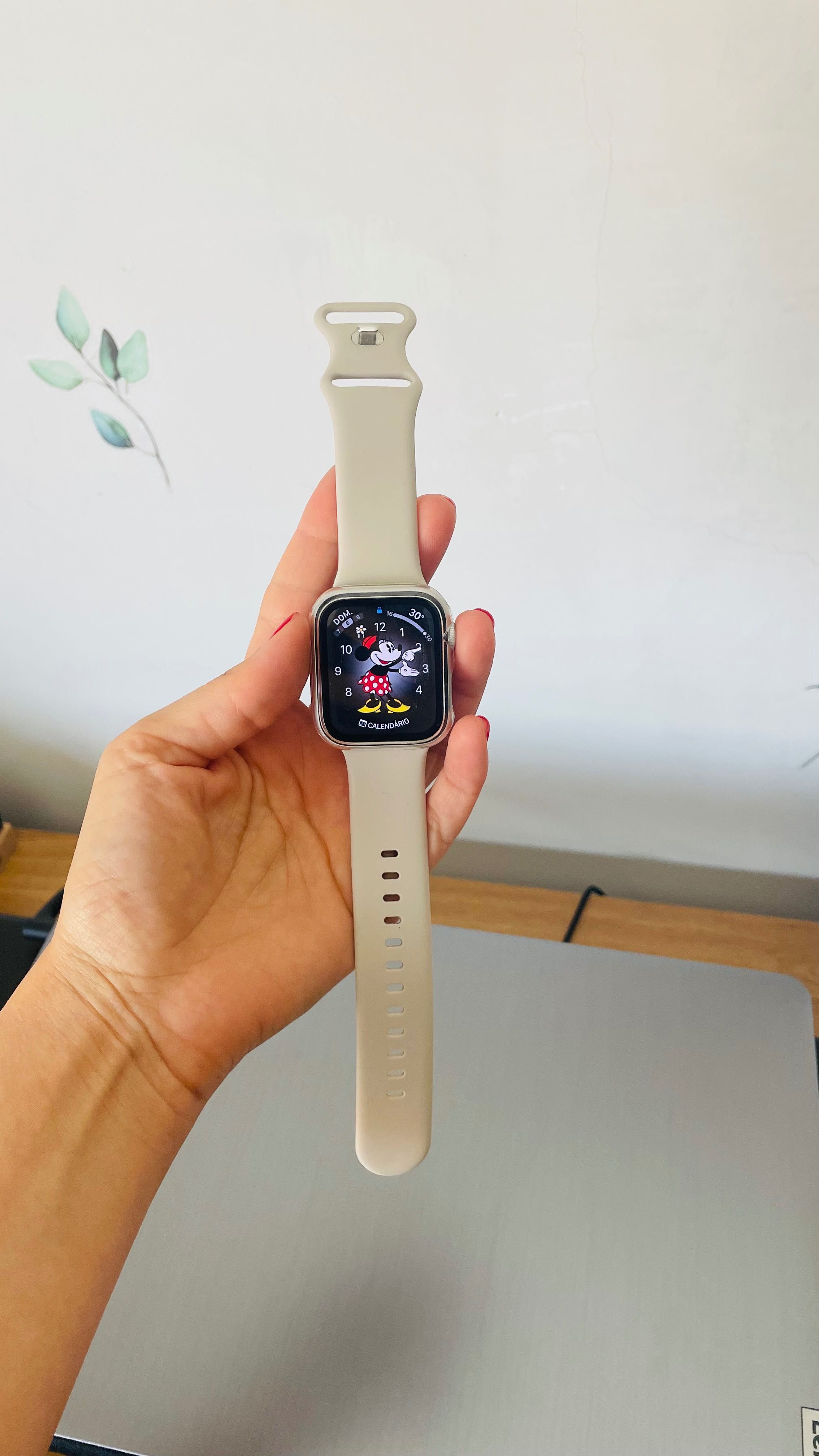 Apple Watch Series 6 (GPS) 44mm