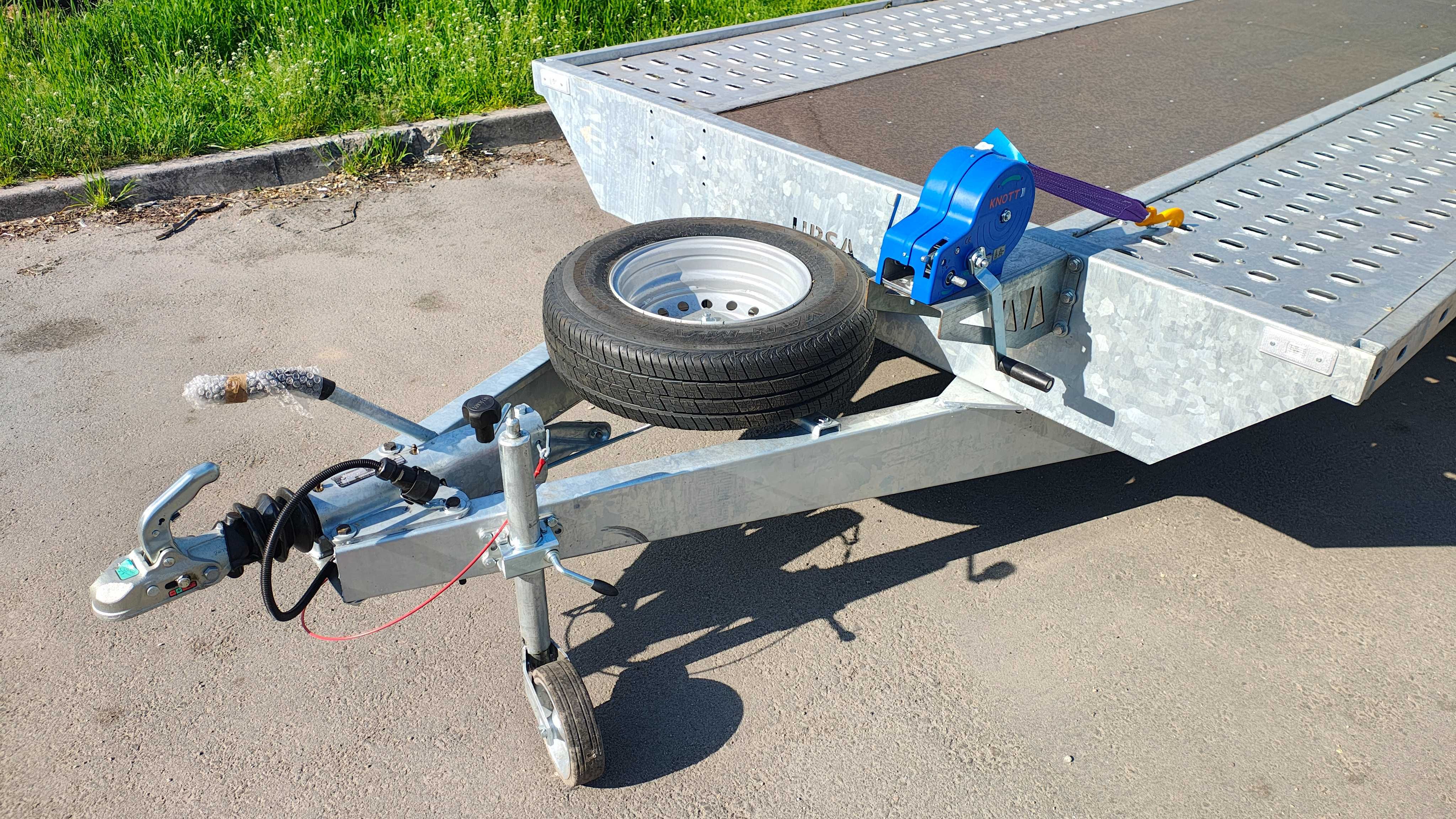 Причіп автовоз. Три осі. Евакуатор.