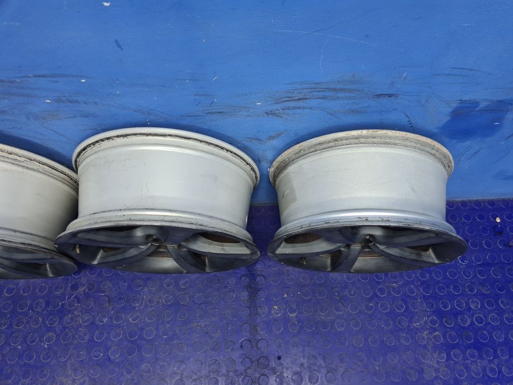 FELGI aluminiowe 17" AUDI A3 8V 5x112 komplet 7.5" ET43 oryginał