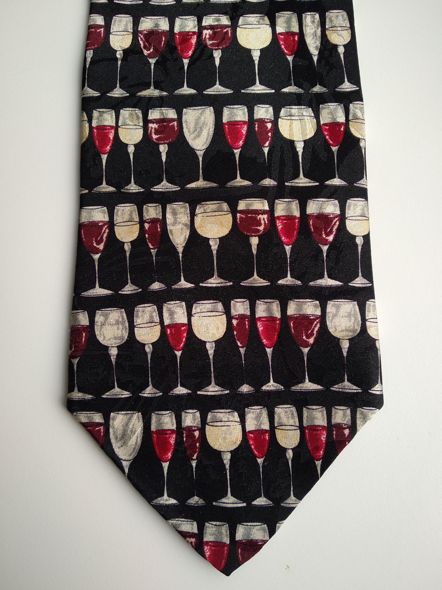 Подарок со смыслом Museum Artefacts стильный галстук США