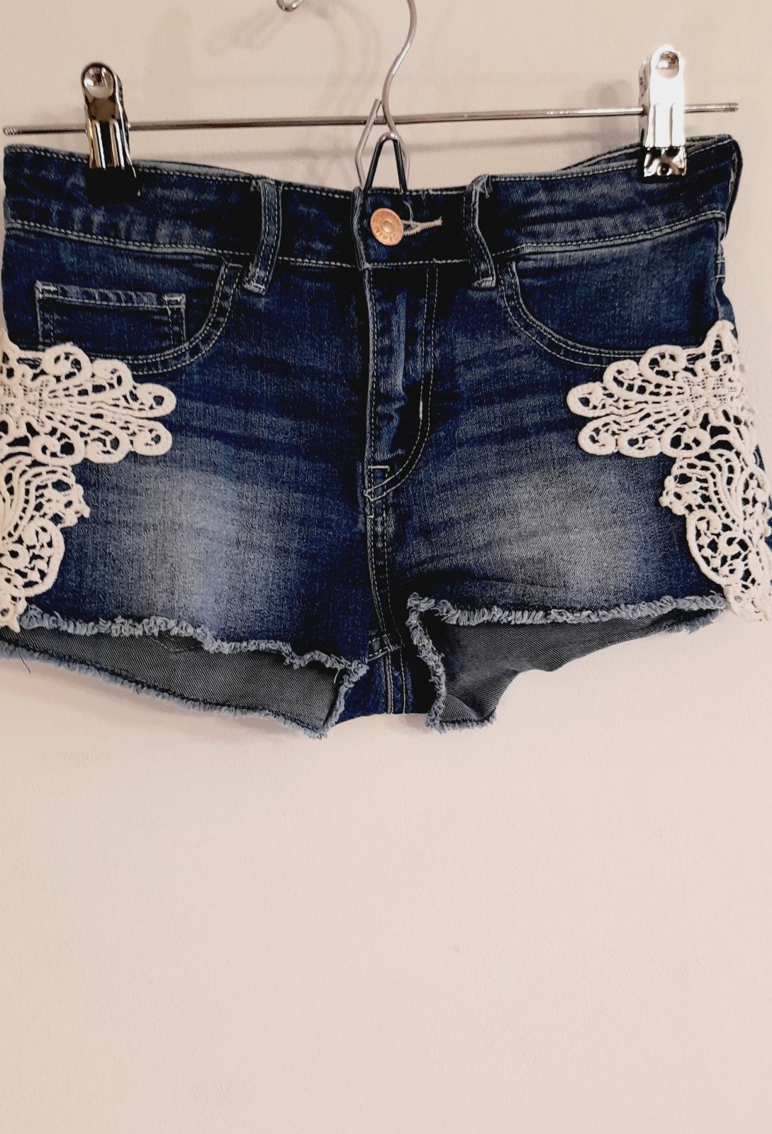 H&m letnie Jeansowe szorty  spodenki z koronką 140cm 9l 10l 134cm lato