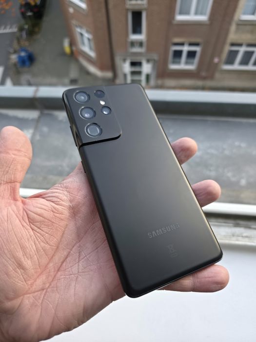 Продам Samsung S21 ultra 12/256 на 2 sim в дуже гарному стані.