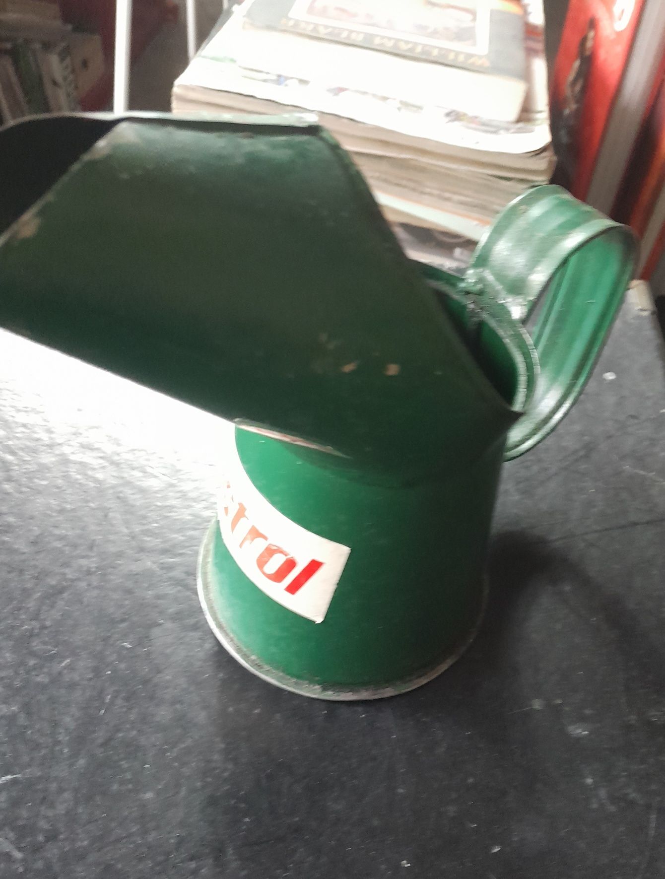 Castrol lote de memorabilia latas, jarro, automobilia