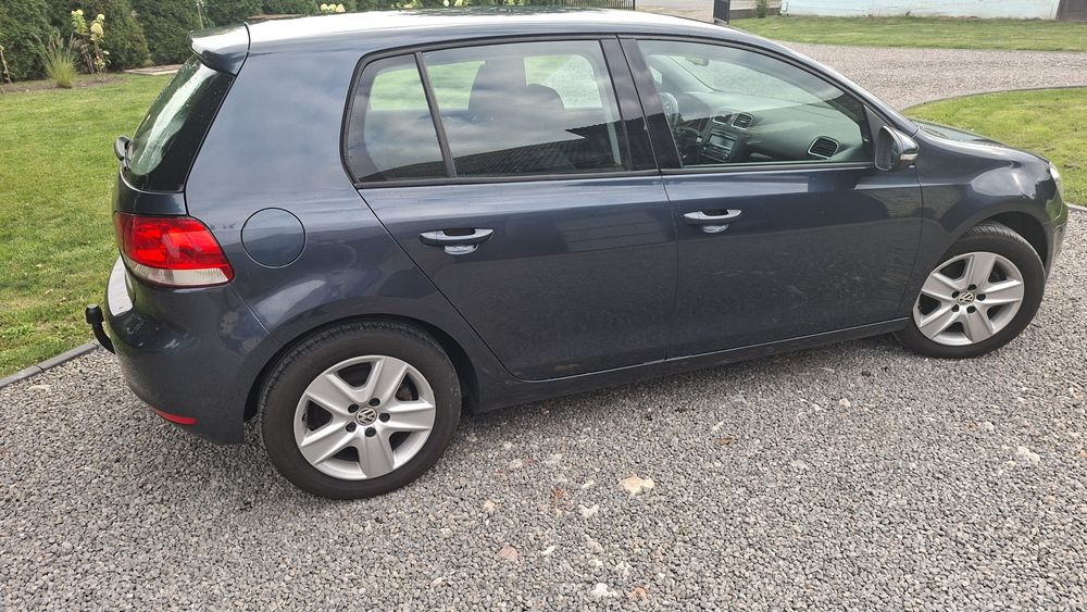 Volkswagen Golf VI 1.6MPI