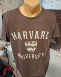 T-shirt z nadrukiem Harvard