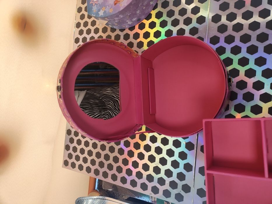 Szkatułka na biżuterię dla dziewczynki