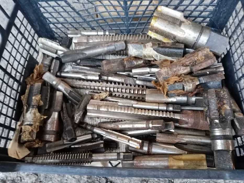 Метчики метчики левые