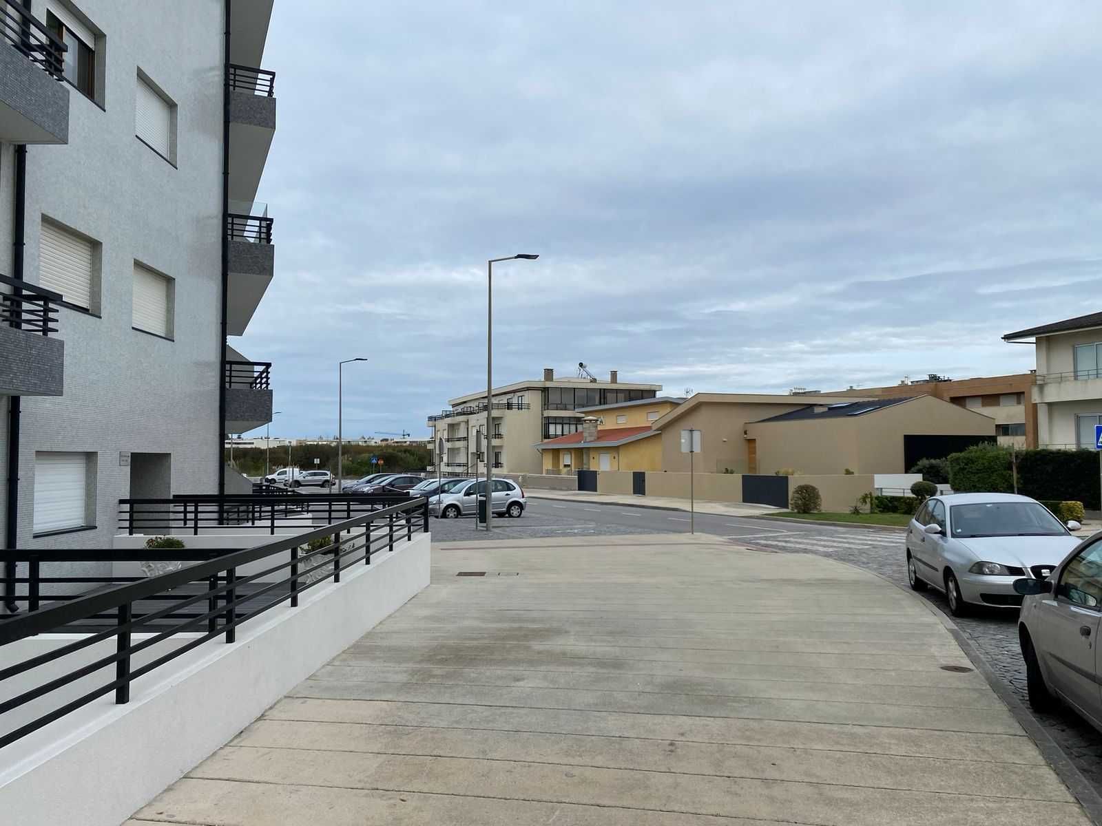 Arrenda-se T2+1 em Vila do Conde – 1100€ - Mobiliado