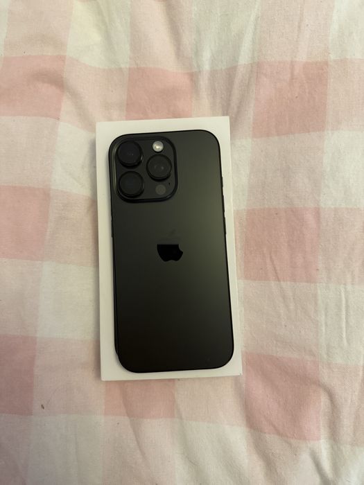 iPhone 16 Pro 128GB Black Titanium