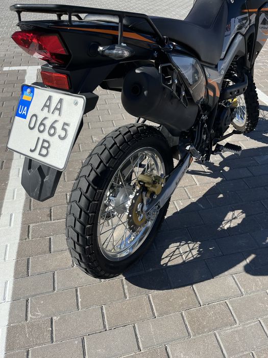 Продам Lifan KPX250