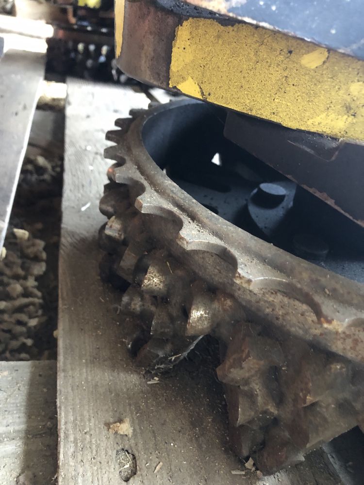 Cabeça de corte florestal John Deere H412